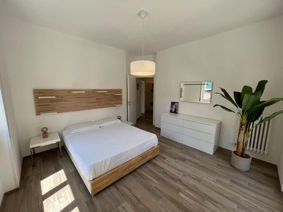 Borgo Marina Apartments Imperia Exterior photo